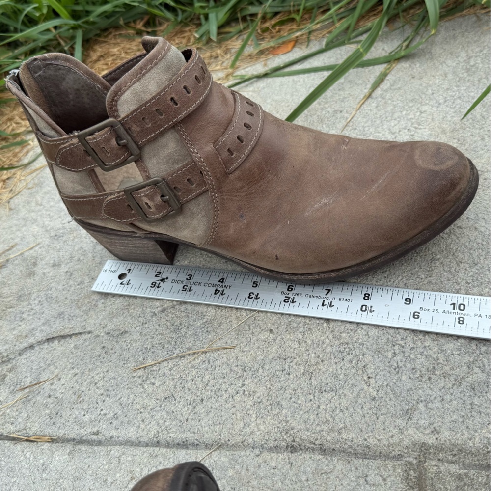 Ugg Patsy Cut Brown Leather Ankle Booties Size 11… - image 4